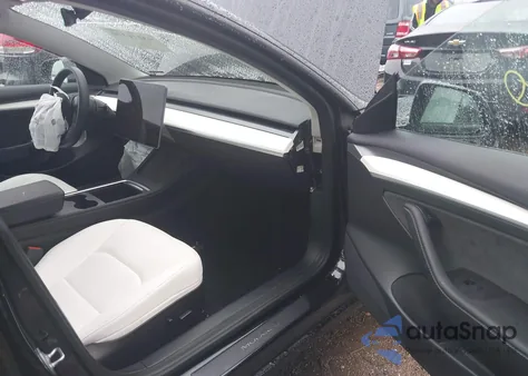 2022 Tesla Model 3 Rear-Wheel Drive from USA, damaged, VIN 5YJ3E1EA4NF232888